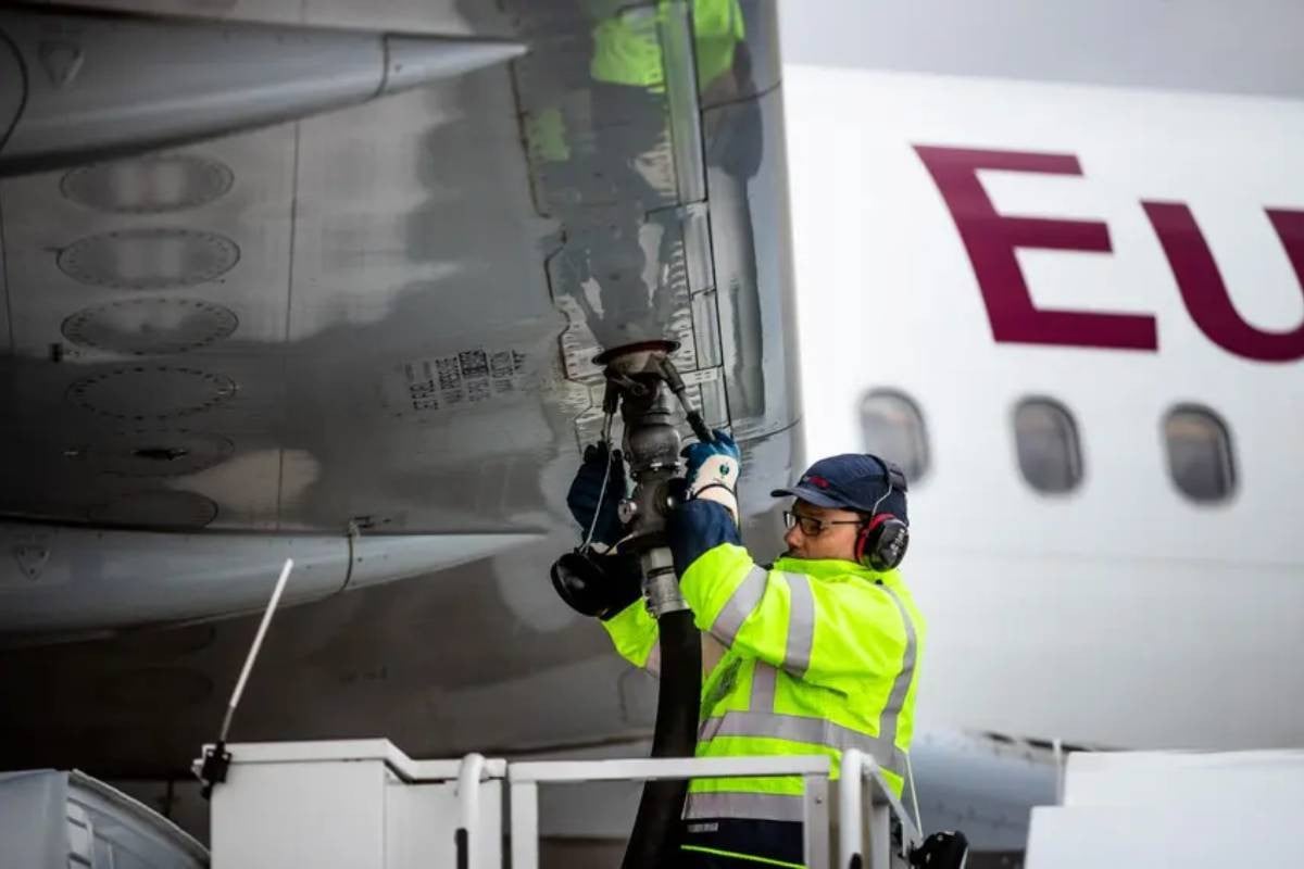 Europe May Run Out of Jet Fuel in Weeks, Flights Could Be Affected